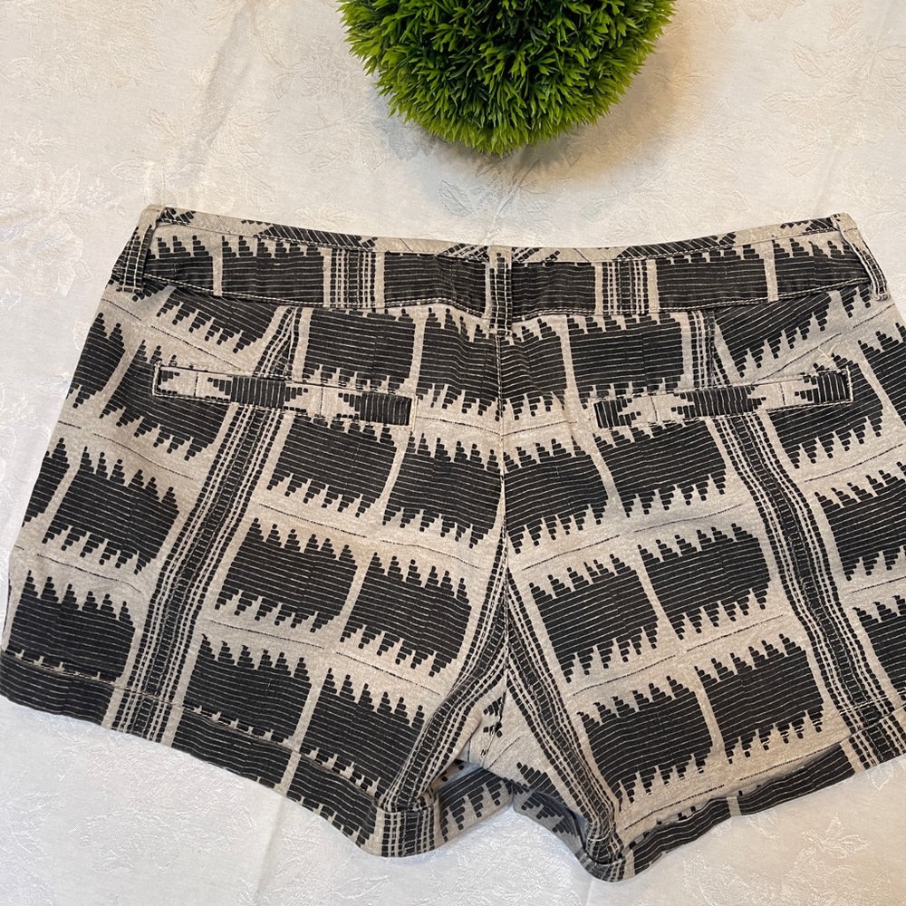 Shorts - Picture 6 of 6